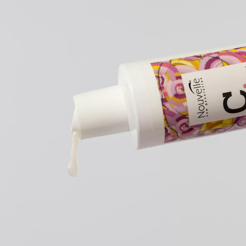 Nouvelle Color Glow Colour Maintenance Shampoo 250ml